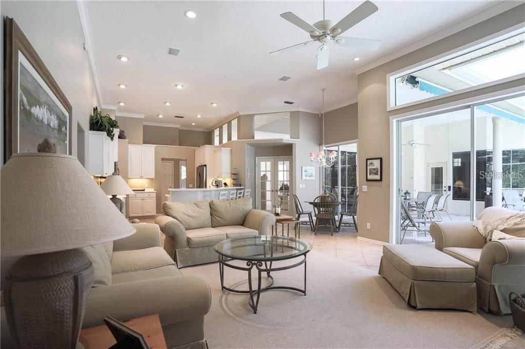 En Renta: $7,500 (4 camas, 3 baños, 2851 Pies cuadrados)