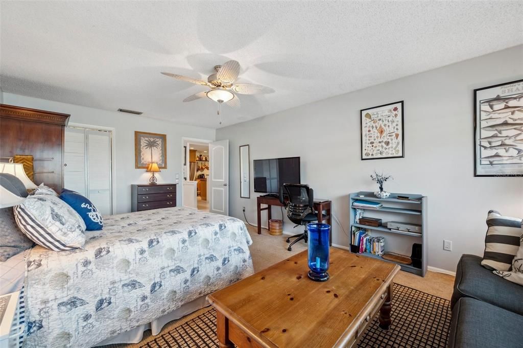 En Venta: $439,900 (2 camas, 2 baños, 1580 Pies cuadrados)