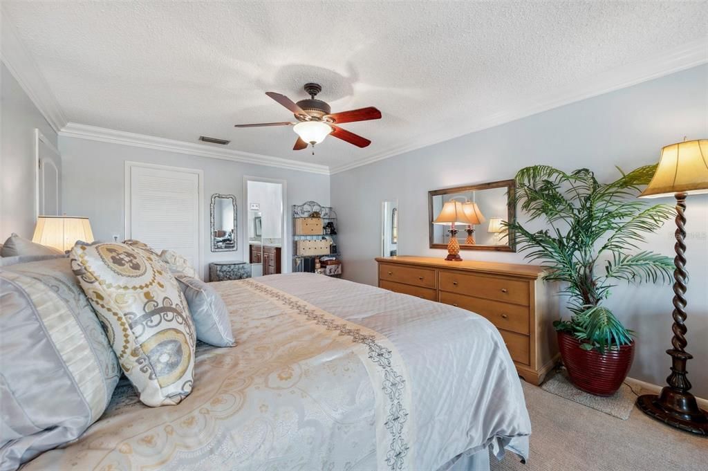 En Venta: $439,900 (2 camas, 2 baños, 1580 Pies cuadrados)