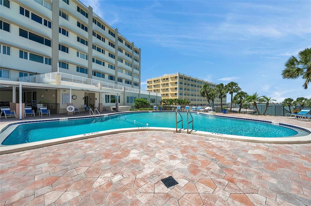 En Venta: $439,900 (2 camas, 2 baños, 1580 Pies cuadrados)