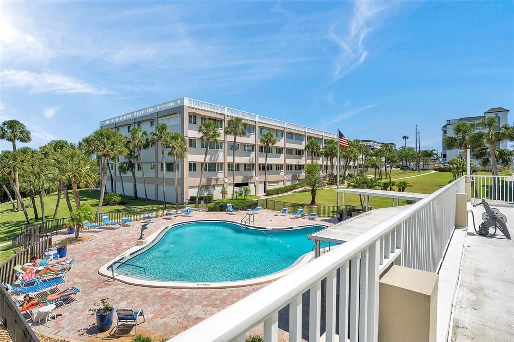 En Venta: $439,900 (2 camas, 2 baños, 1580 Pies cuadrados)