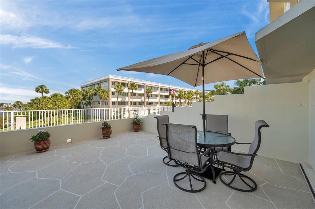 En Venta: $439,900 (2 camas, 2 baños, 1580 Pies cuadrados)