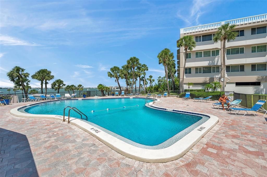 En Venta: $439,900 (2 camas, 2 baños, 1580 Pies cuadrados)