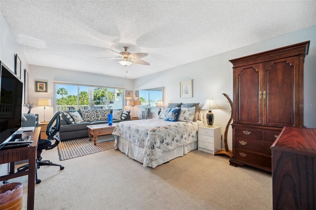 En Venta: $439,900 (2 camas, 2 baños, 1580 Pies cuadrados)