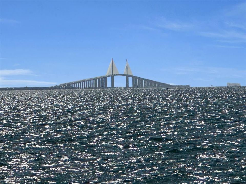 合同活跃: $3,599,000 (4 贝兹, 3 浴室, 3310 平方英尺)