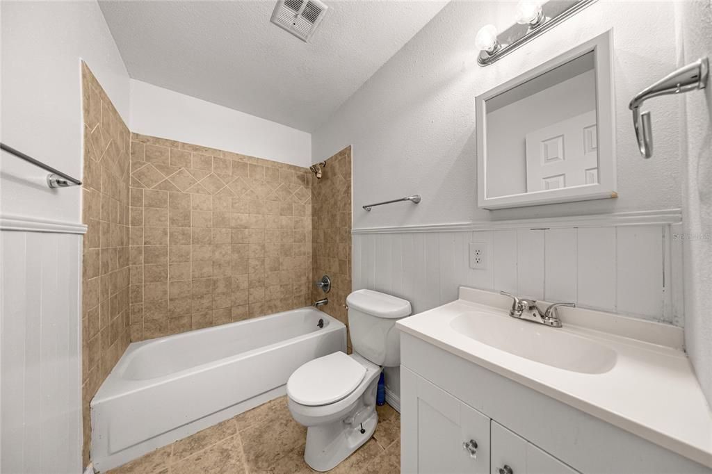 待售: $172,900 (3 贝兹, 2 浴室, 1112 平方英尺)