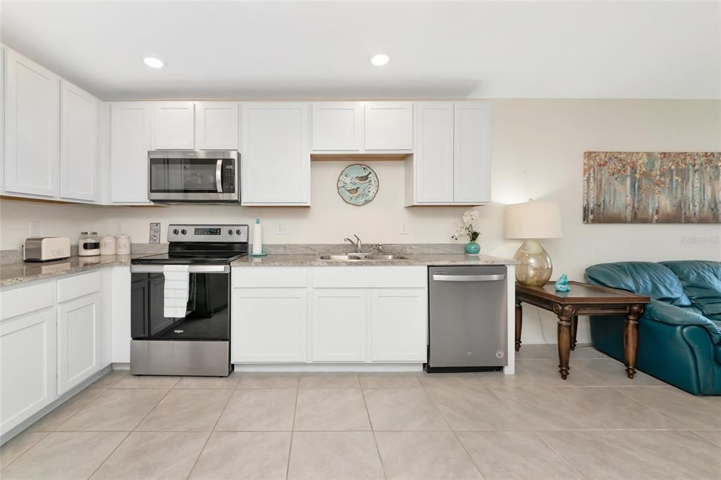 En Venta: $321,900 (3 camas, 2 baños, 1232 Pies cuadrados)