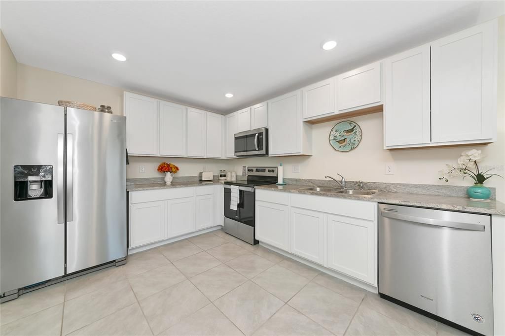 En Venta: $321,900 (3 camas, 2 baños, 1232 Pies cuadrados)