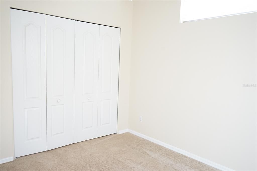 На продажу: $213,000 (2 спален, 2 ванн, 1194 Квадратных фут)