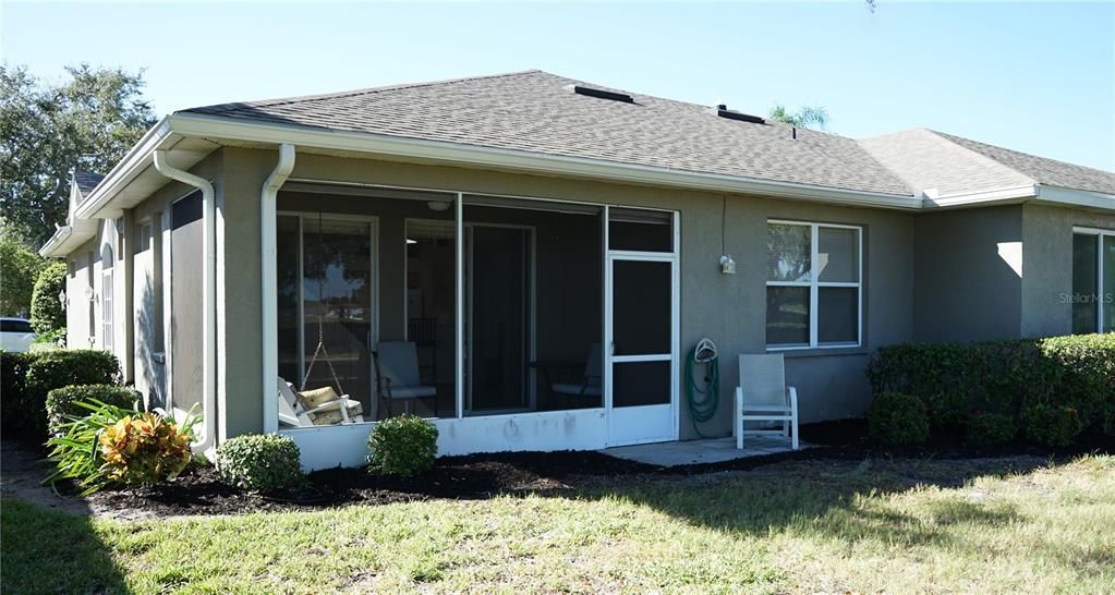 На продажу: $213,000 (2 спален, 2 ванн, 1194 Квадратных фут)