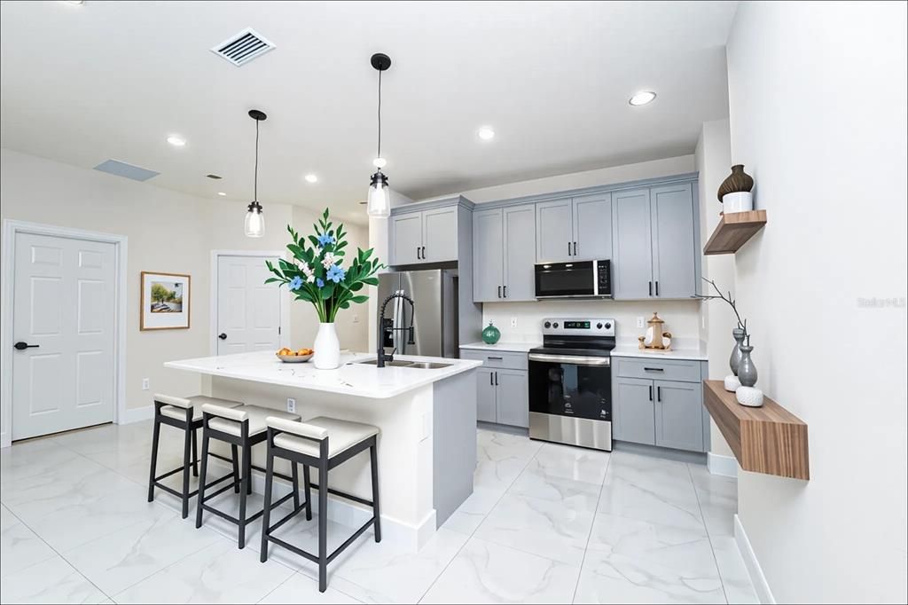 For Sale: $340,000 (4 beds, 2 baths, 1535 Square Feet)