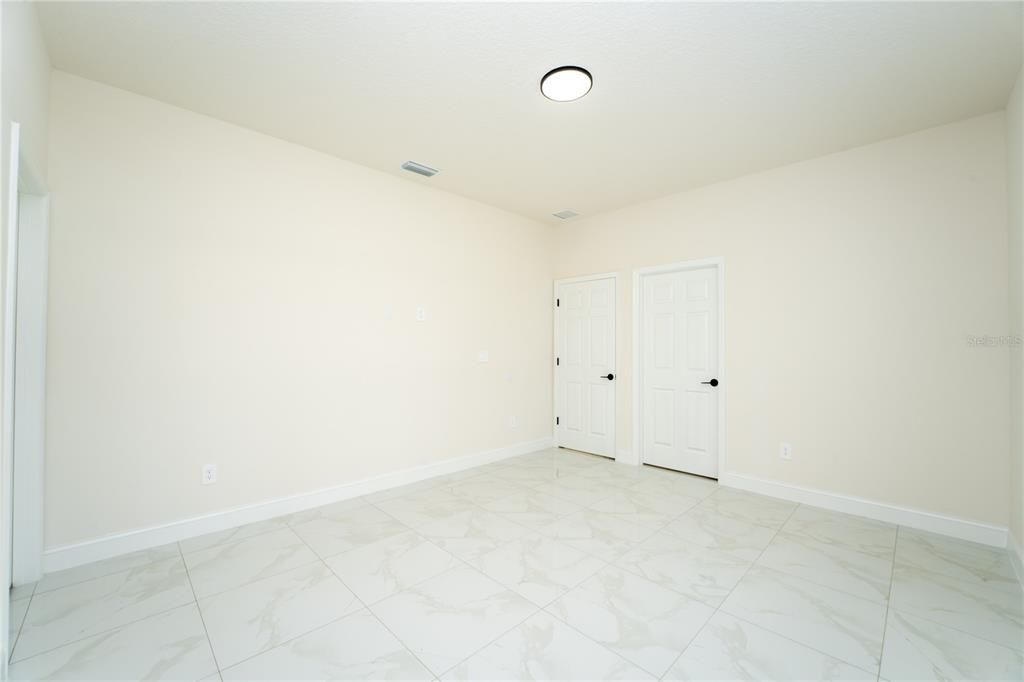 For Sale: $340,000 (4 beds, 2 baths, 1535 Square Feet)