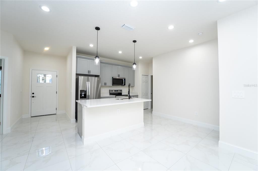 For Sale: $340,000 (4 beds, 2 baths, 1535 Square Feet)