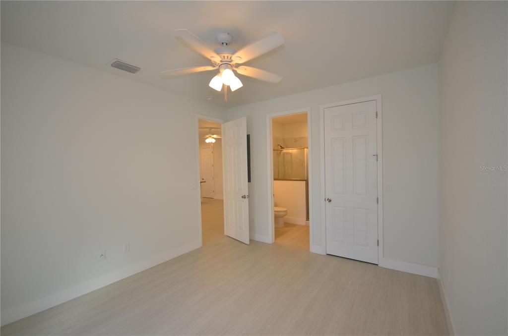 En Venta: $599,000 (5 camas, 0 baños, 2619 Pies cuadrados)