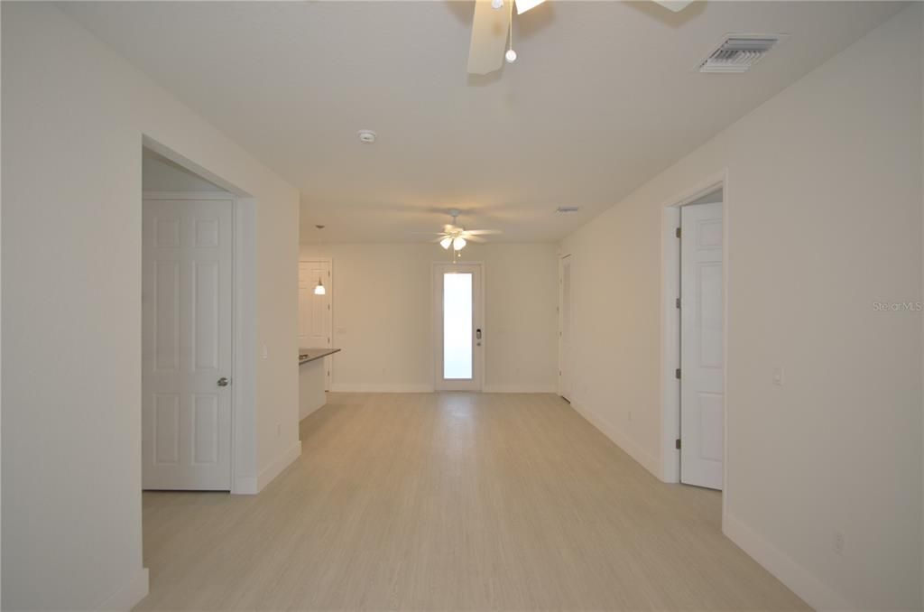 En Venta: $599,000 (5 camas, 0 baños, 2619 Pies cuadrados)