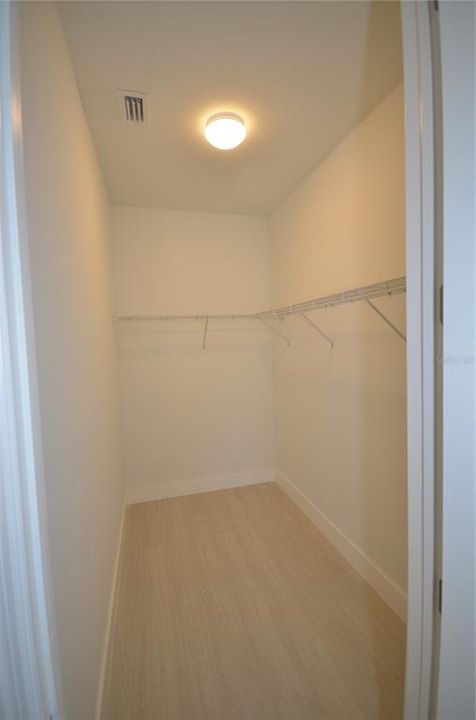 En Venta: $599,000 (5 camas, 0 baños, 2619 Pies cuadrados)