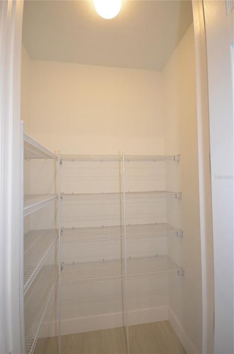 En Venta: $599,000 (5 camas, 0 baños, 2619 Pies cuadrados)