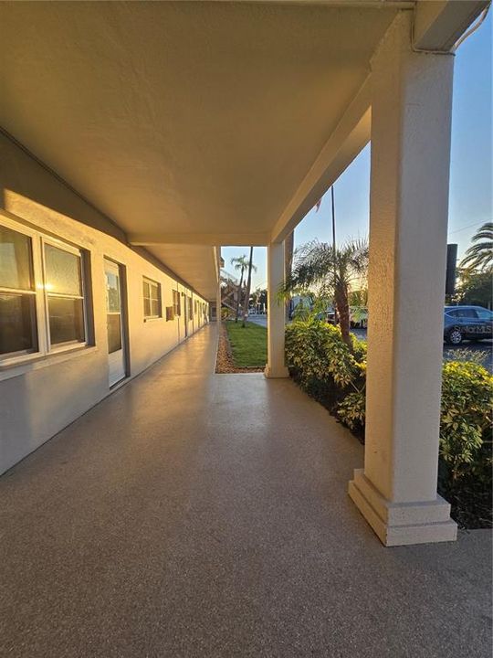 出租: $1,875 (2 贝兹, 2 浴室, 1235 平方英尺)