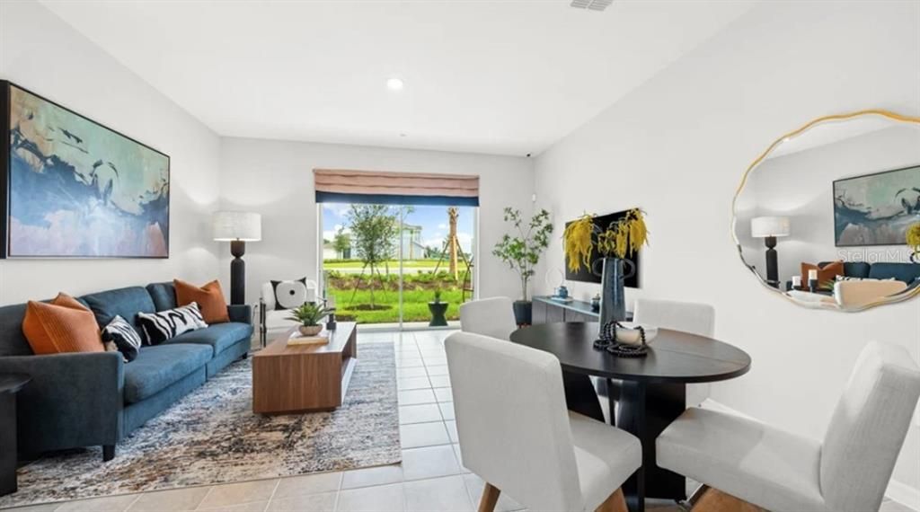 Active With Contract: $236,000 (2 beds, 2 baths, 1219 Square Feet)