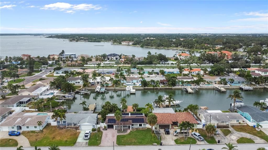 合同活跃: $775,000 (3 贝兹, 3 浴室, 1608 平方英尺)