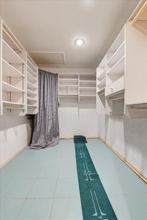 For Sale: $1,459,000 (4 beds, 3 baths, 4643 Square Feet)