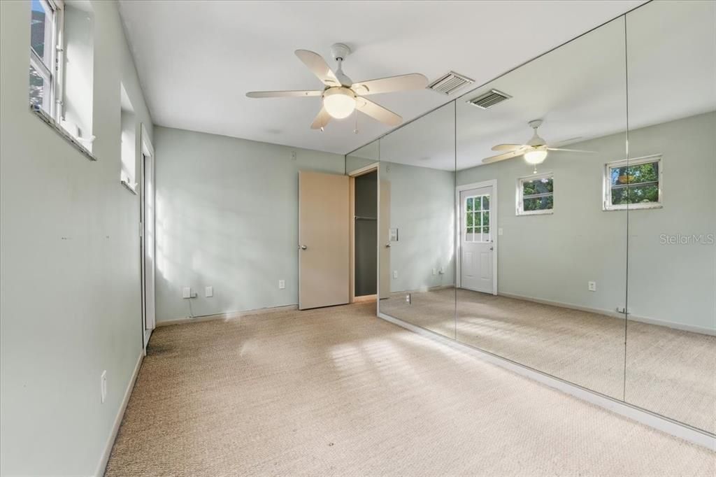 For Sale: $1,459,000 (4 beds, 3 baths, 4643 Square Feet)