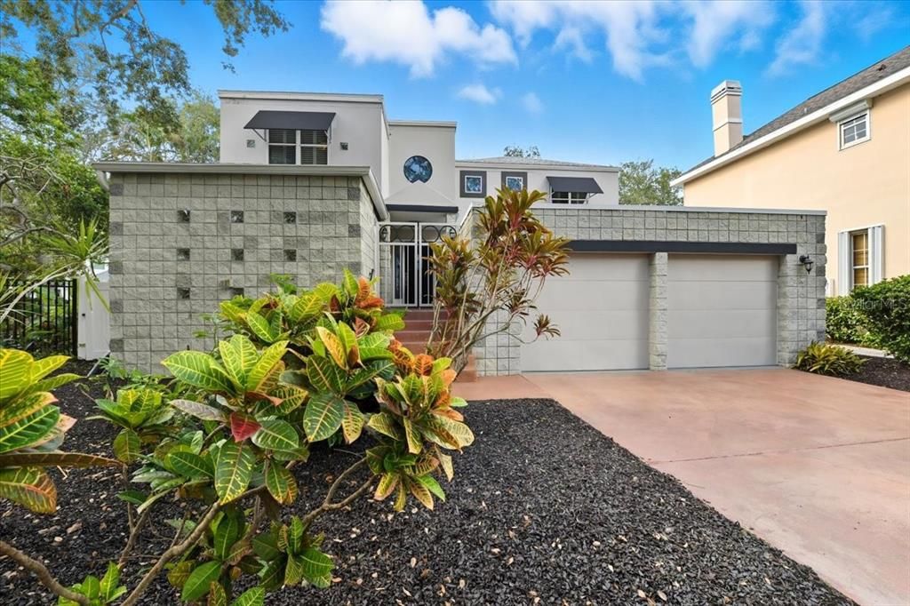 For Sale: $1,459,000 (4 beds, 3 baths, 4643 Square Feet)