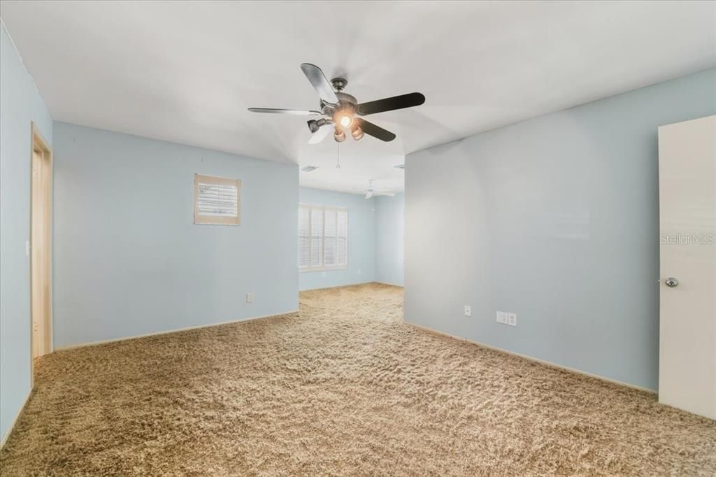 For Sale: $1,459,000 (4 beds, 3 baths, 4643 Square Feet)