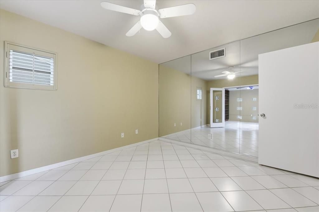 For Sale: $1,459,000 (4 beds, 3 baths, 4643 Square Feet)