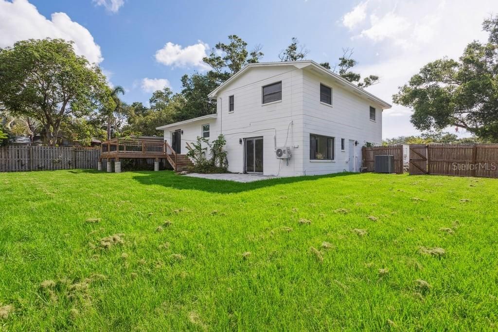 For Rent: $3,700 (3 beds, 3 baths, 1730 Square Feet)