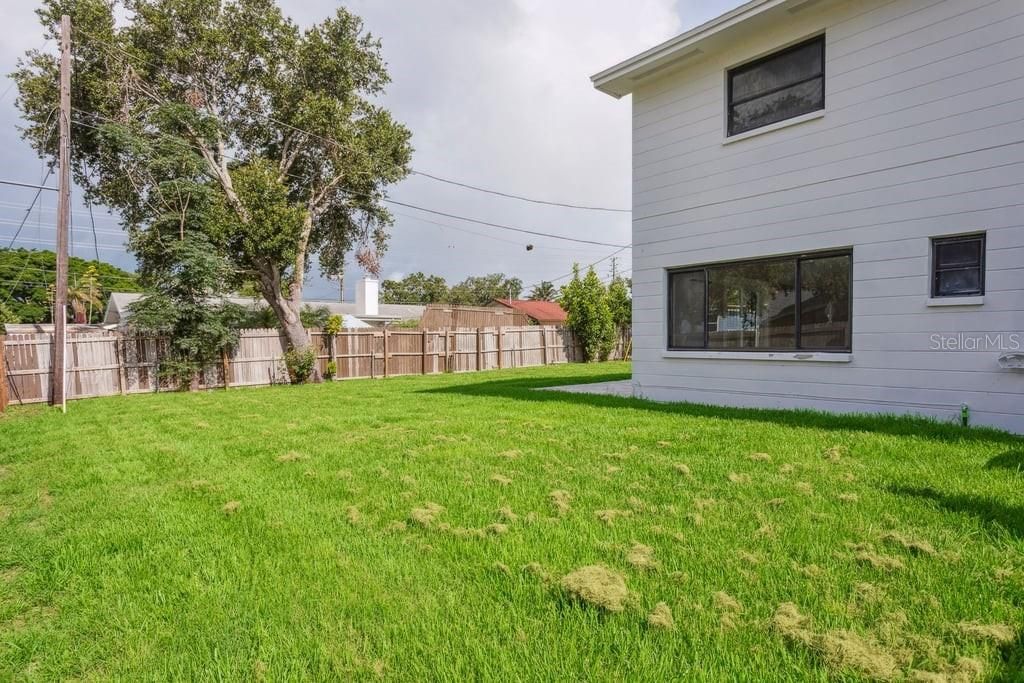 For Rent: $3,700 (3 beds, 3 baths, 1730 Square Feet)