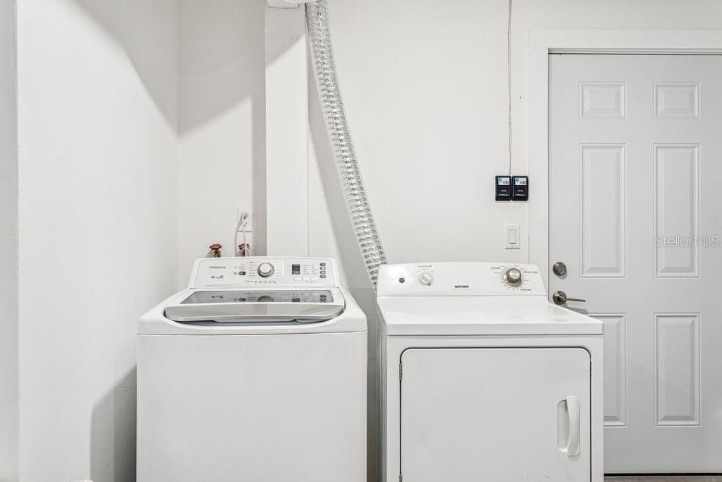 For Rent: $3,700 (3 beds, 3 baths, 1730 Square Feet)