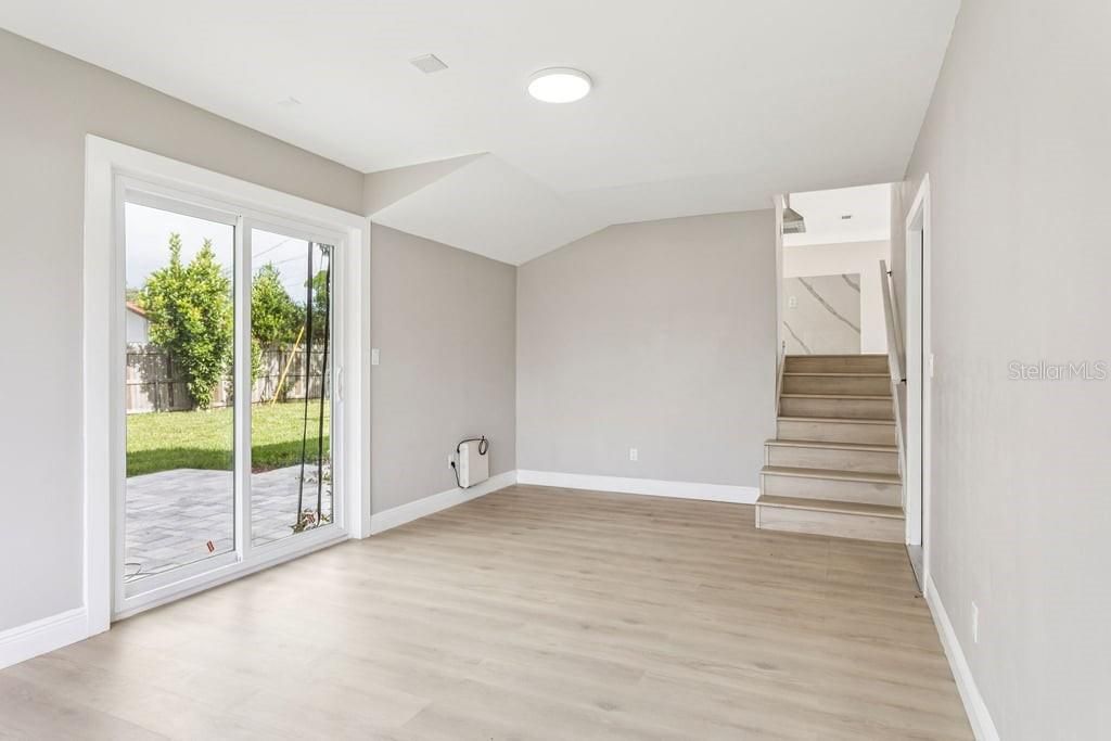 For Rent: $3,700 (3 beds, 3 baths, 1730 Square Feet)