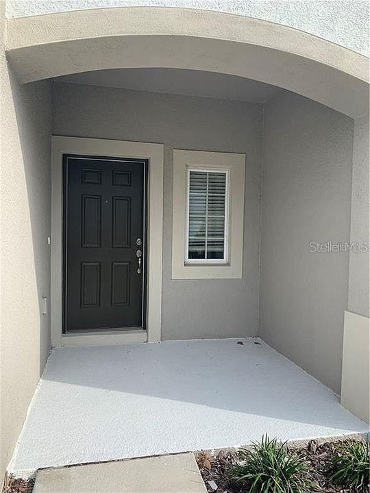 Под контрактом: $1,950 (3 спален, 2 ванн, 1374 Квадратных фут)