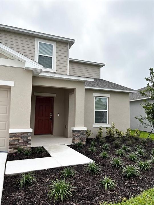 En Renta: $2,800 (5 camas, 3 baños, 2287 Pies cuadrados)