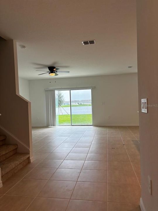 En Renta: $2,800 (5 camas, 3 baños, 2287 Pies cuadrados)