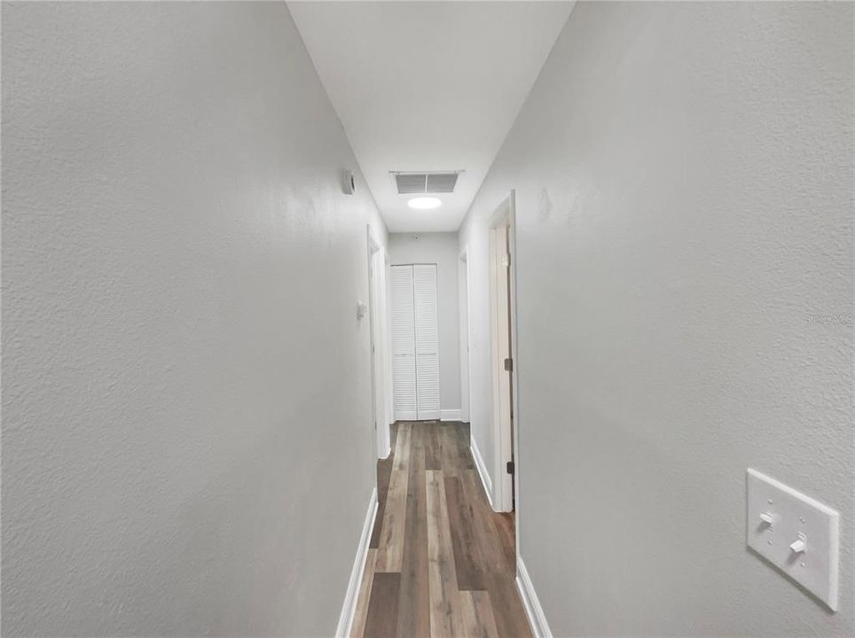 Active With Contract: $360,000 (3 beds, 2 baths, 1160 Square Feet)