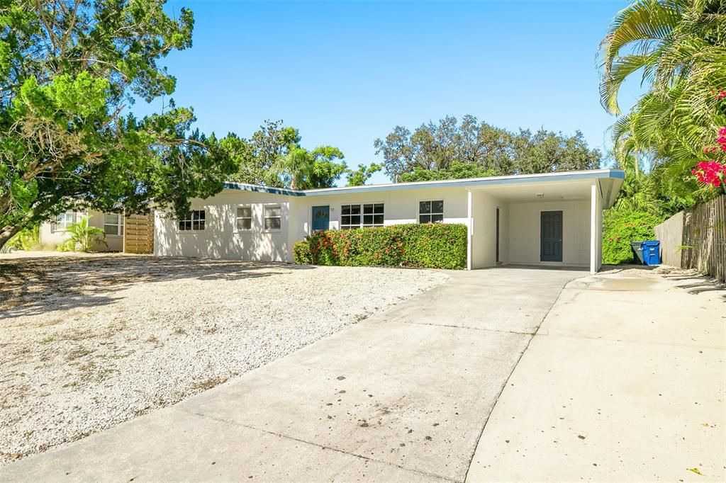 Activo con contrato: $375,000 (3 camas, 2 baños, 1149 Pies cuadrados)