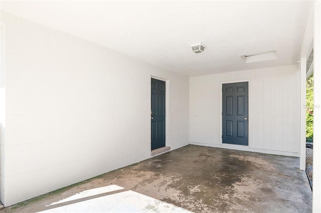 Activo con contrato: $375,000 (3 camas, 2 baños, 1149 Pies cuadrados)