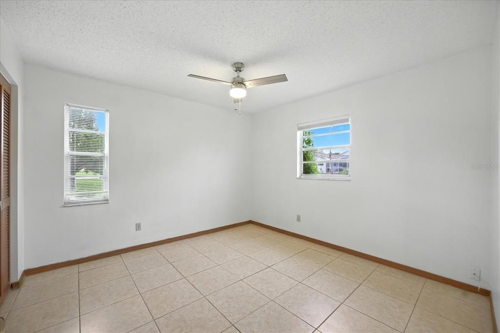 В аренду: $2,000 (3 спален, 2 ванн, 2208 Квадратных фут)