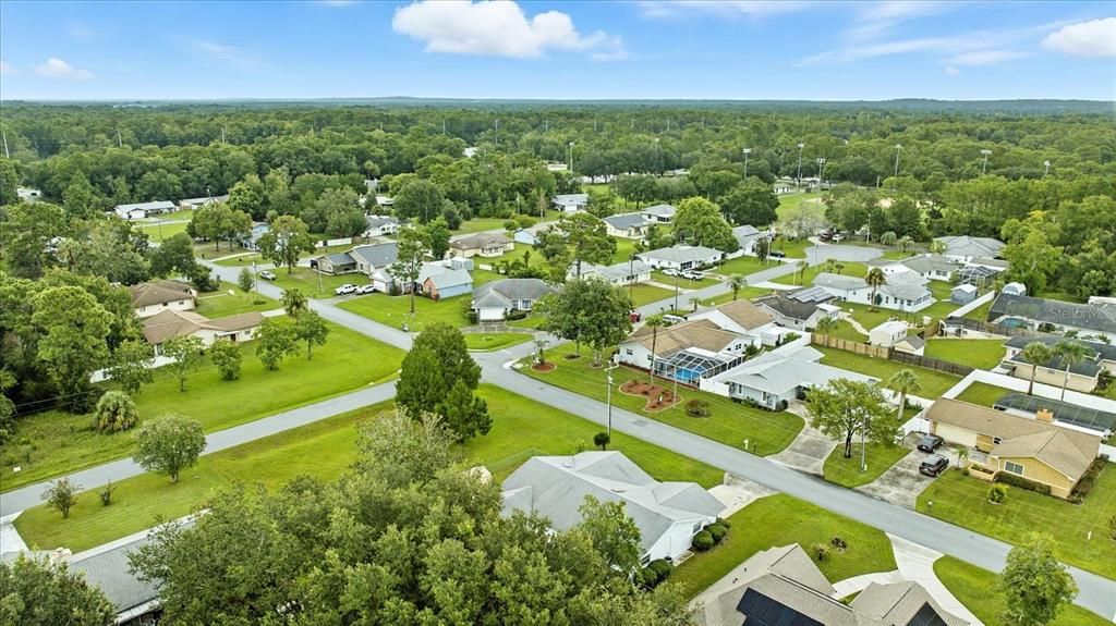 В аренду: $2,000 (3 спален, 2 ванн, 2208 Квадратных фут)