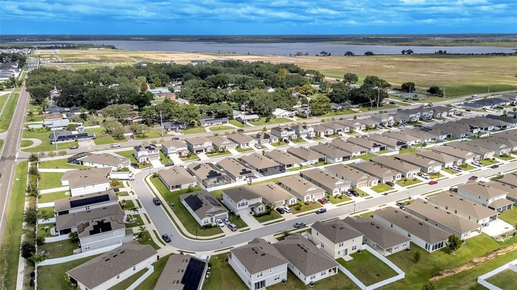 For Sale: $349,900 (4 beds, 3 baths, 2132 Square Feet)