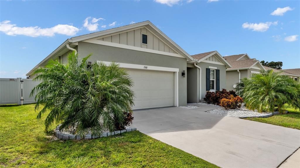 For Sale: $349,900 (4 beds, 3 baths, 2132 Square Feet)