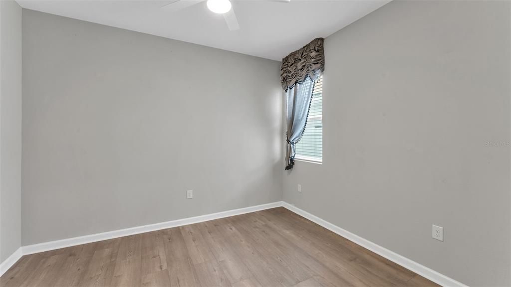 For Sale: $349,900 (4 beds, 3 baths, 2132 Square Feet)