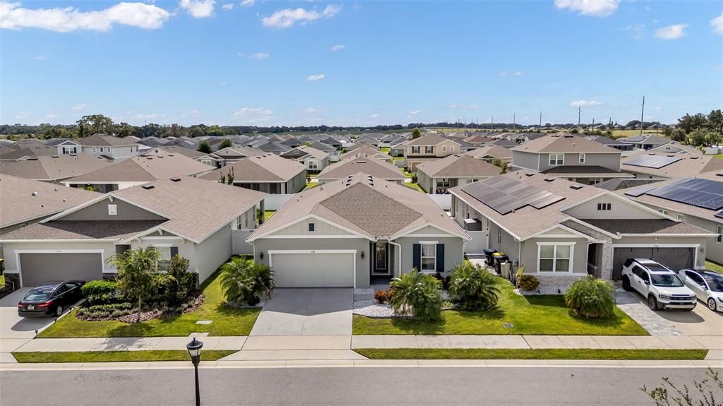 For Sale: $349,900 (4 beds, 3 baths, 2132 Square Feet)