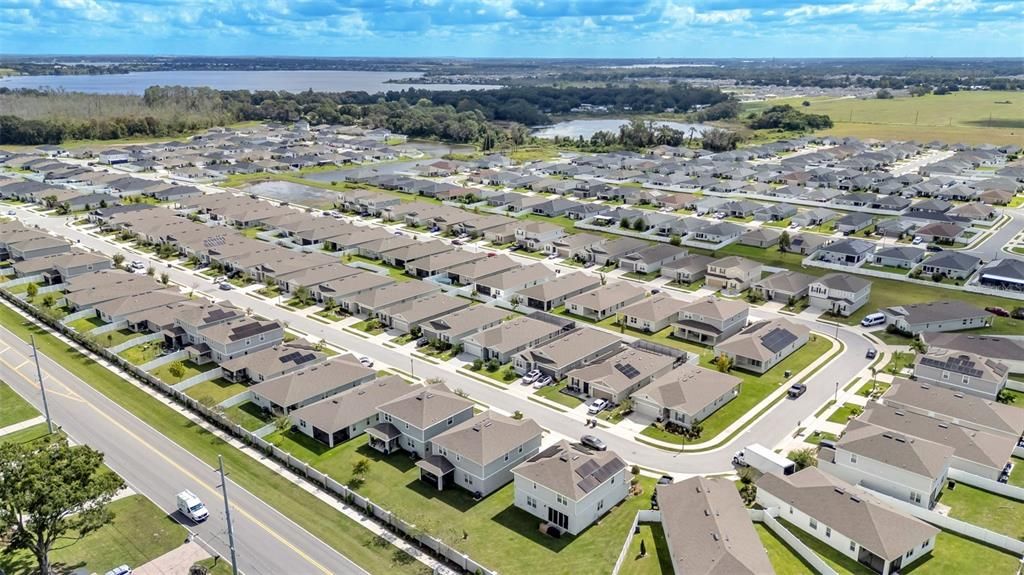 For Sale: $349,900 (4 beds, 3 baths, 2132 Square Feet)