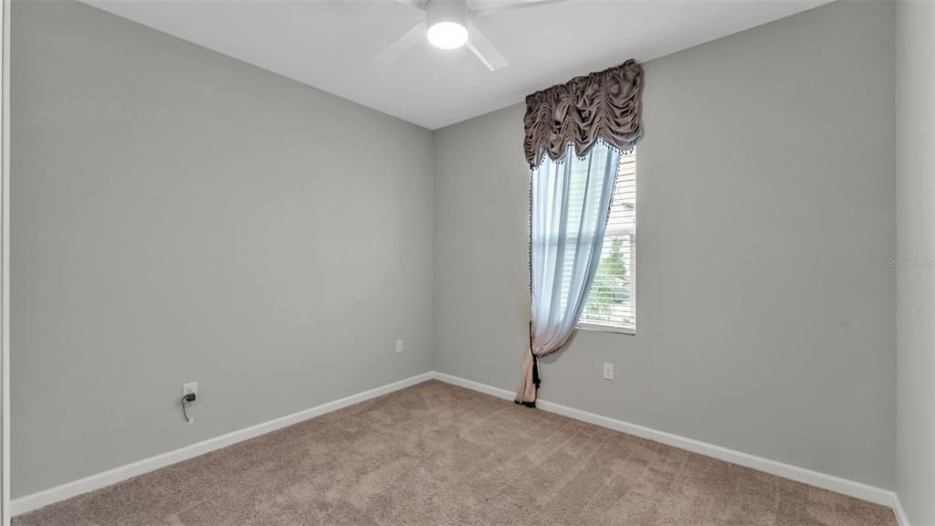 For Sale: $349,900 (4 beds, 3 baths, 2132 Square Feet)