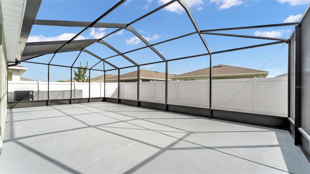 For Sale: $349,900 (4 beds, 3 baths, 2132 Square Feet)