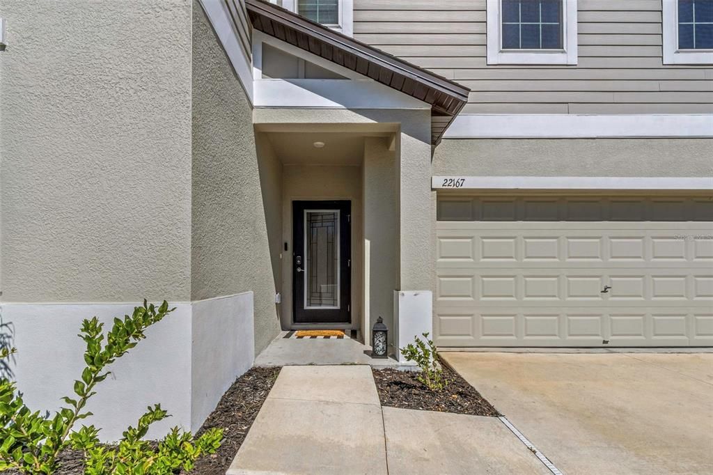 Active With Contract: $499,990 (6 beds, 3 baths, 3326 Square Feet)