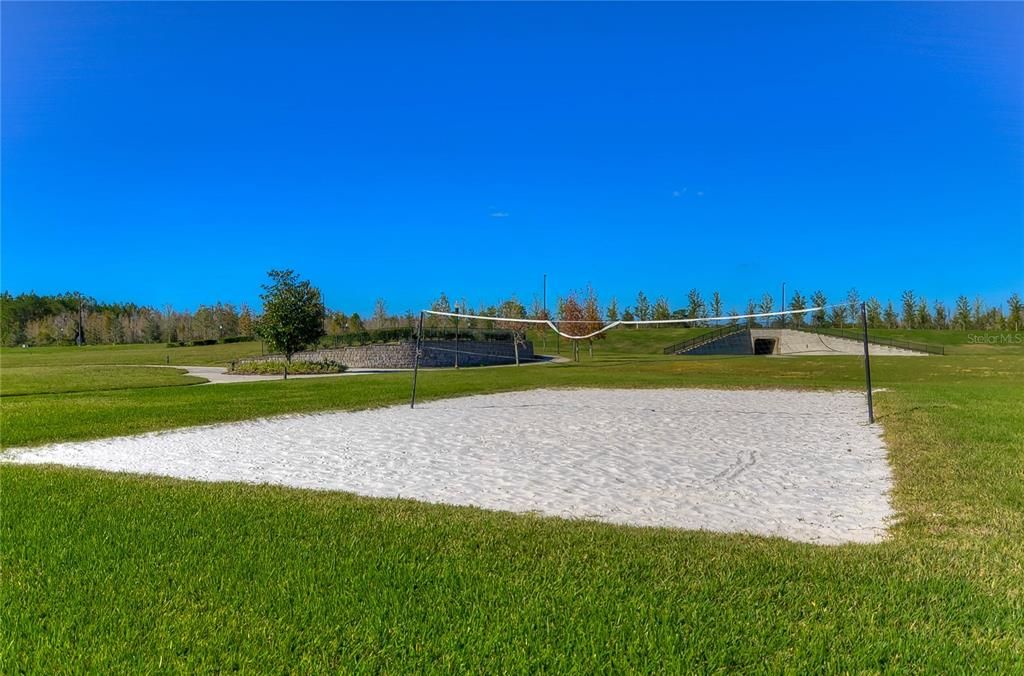 Active With Contract: $499,990 (6 beds, 3 baths, 3326 Square Feet)